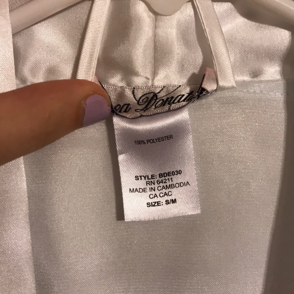 BRIDE ROBE - Picture 5 of 5